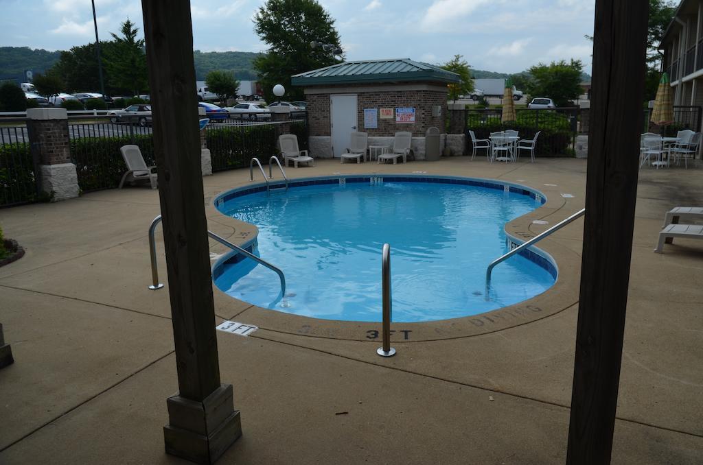 Rodeway Inn チャタヌーガ エクステリア 写真